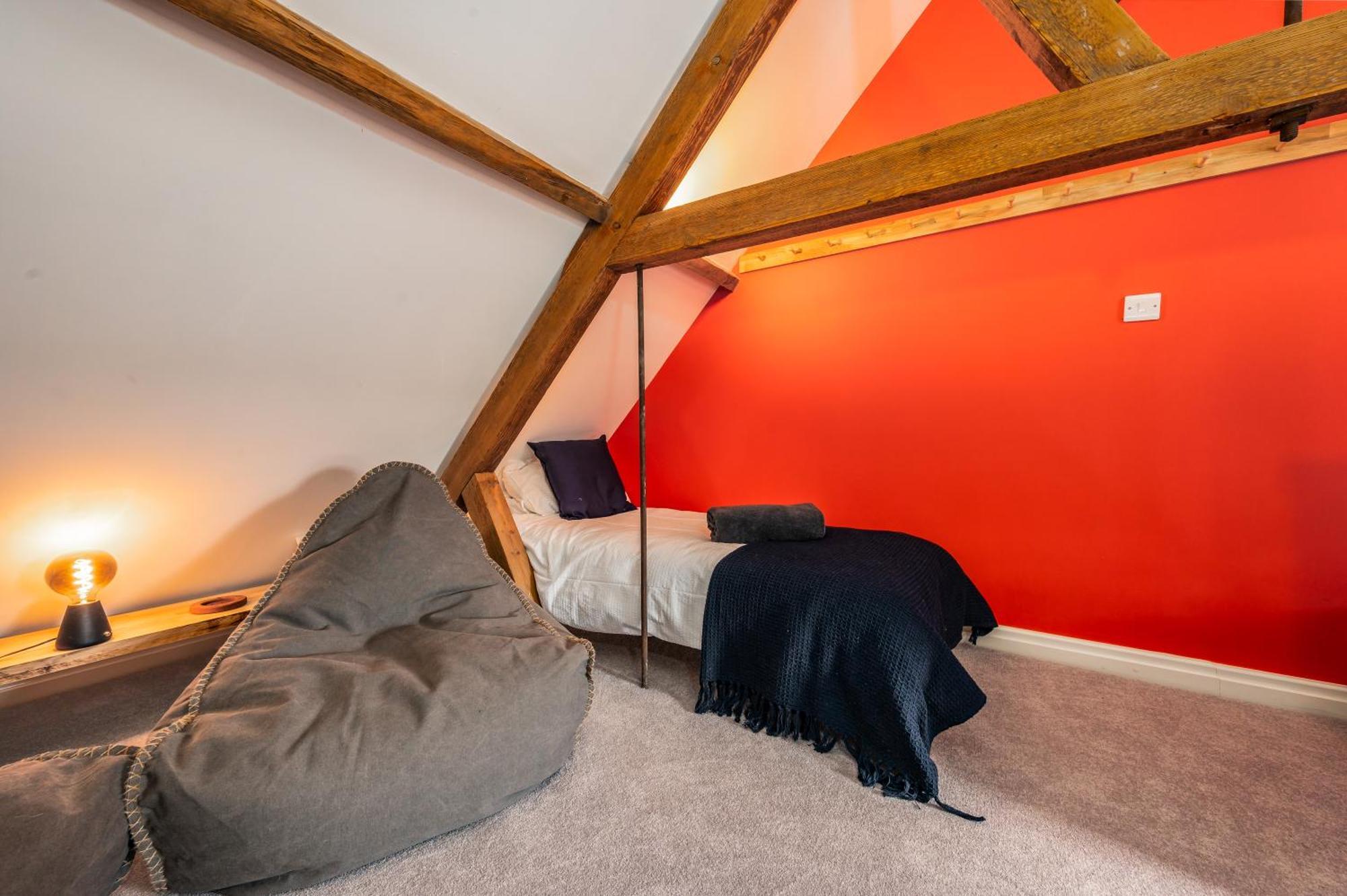 Stylish Central 6 Bedroom Converted Granary Stamford Extérieur photo