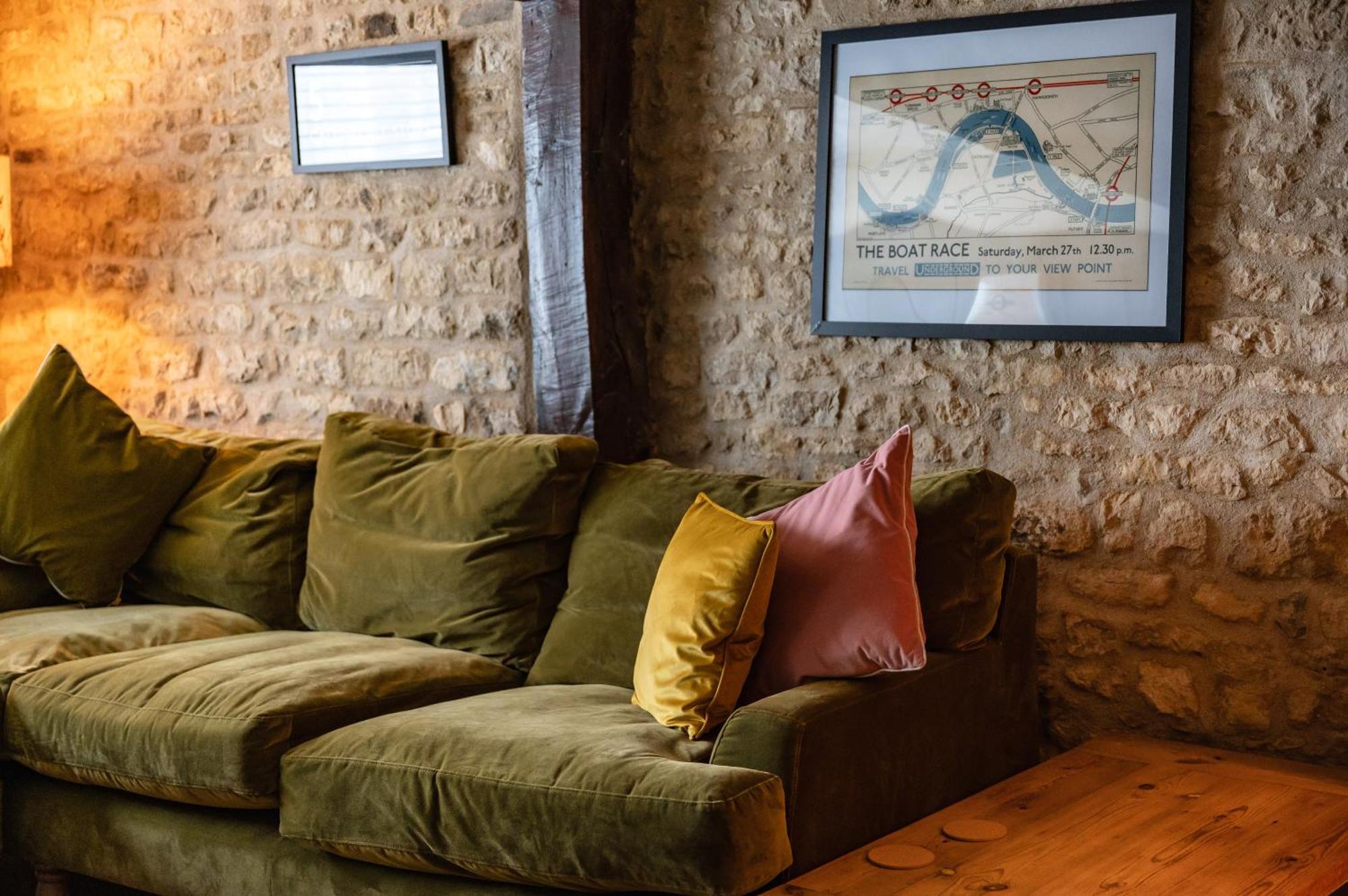 Stylish Central 6 Bedroom Converted Granary Stamford Extérieur photo