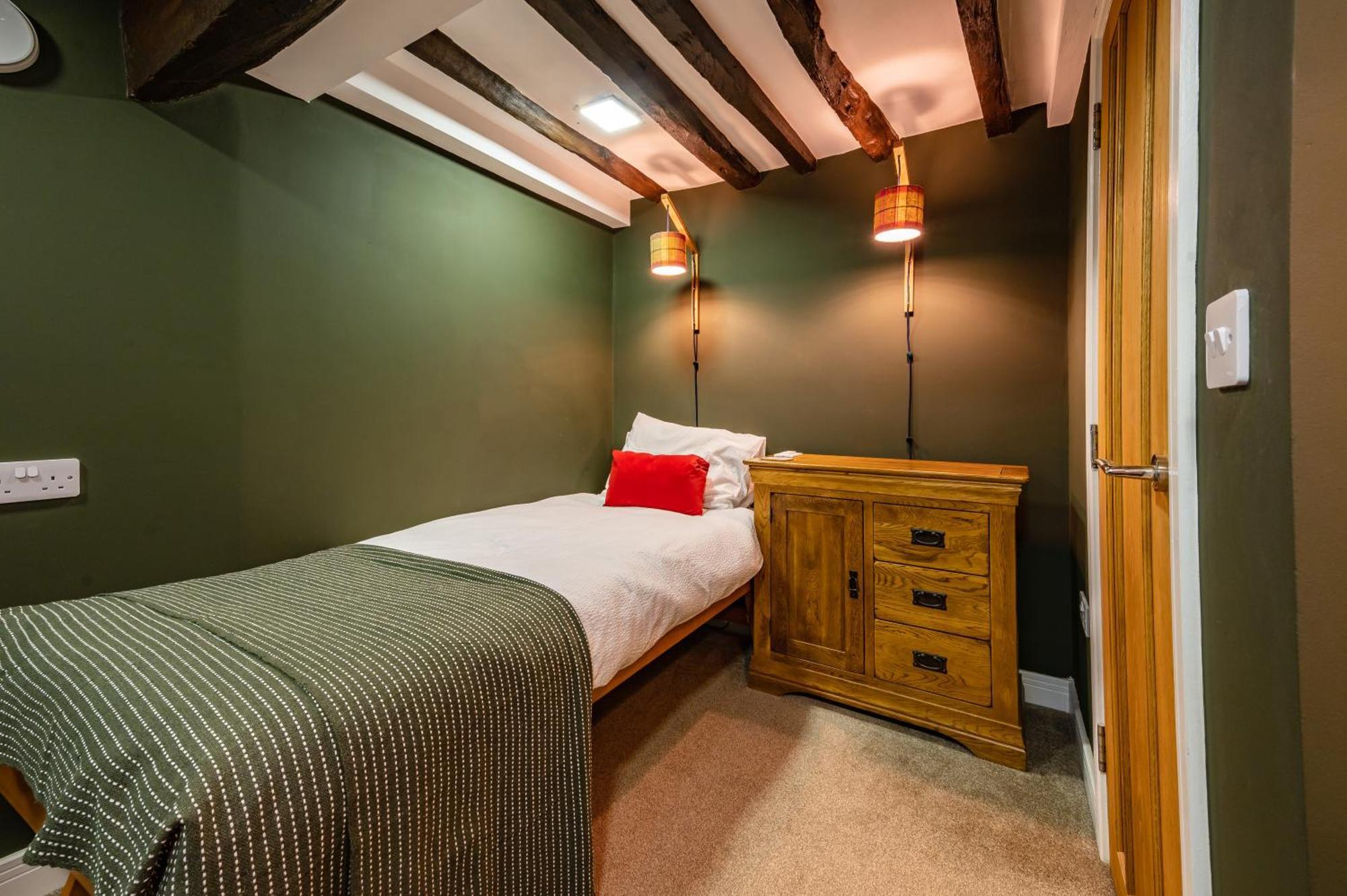 Stylish Central 6 Bedroom Converted Granary Stamford Extérieur photo